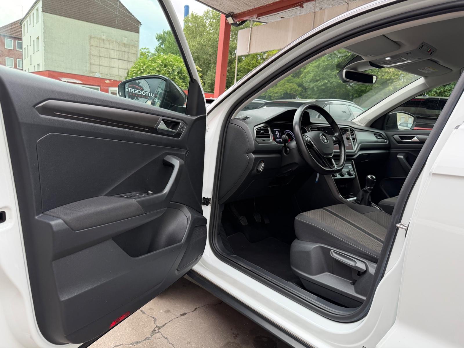 Volkswagen T-Roc Style*R-KAM*AHK*APPLE-CAR*ALU