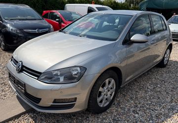 Volkswagen Golf - 3
