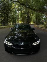 BMW M4 Coupé M4 - BMW M4: Coupe, Beheizbares Lenkrad