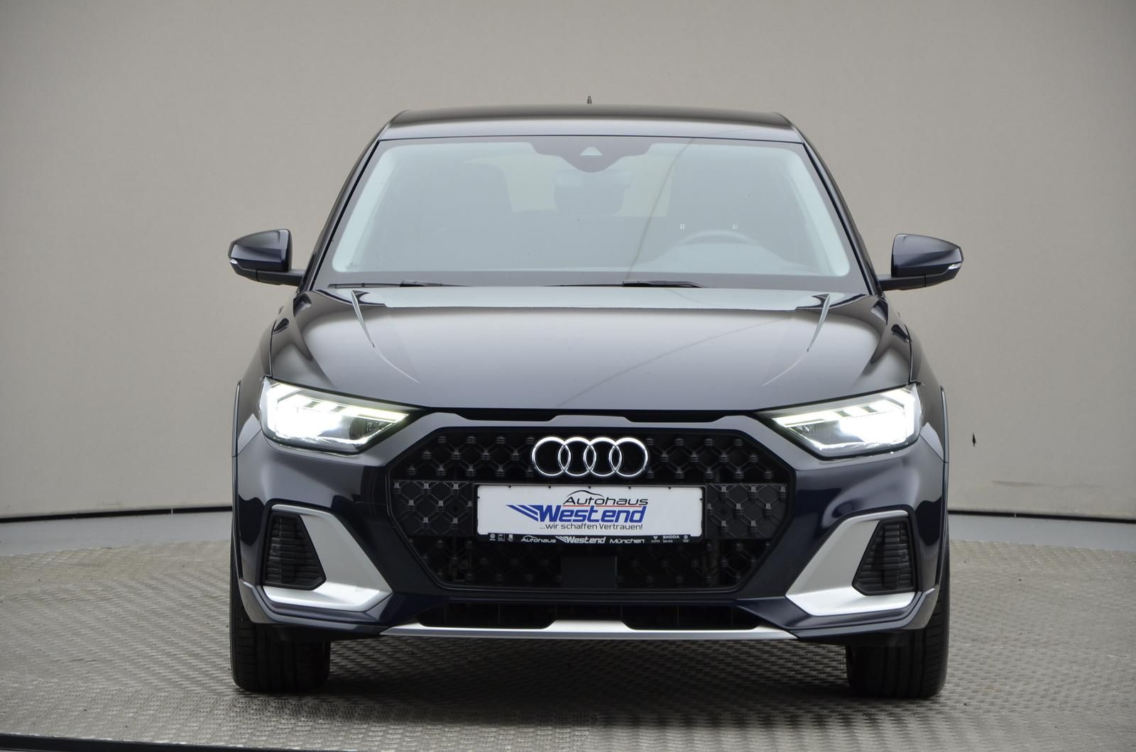 Fahrzeugabbildung Audi A1 citycarver 30 TFSI  81kW S tronic Navi LED SH
