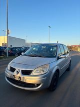 Renault Scenic 2 | TÜV NEU bis 03/27 - Renault Scenic mit Benzin-Antrieb: Kleinwagen