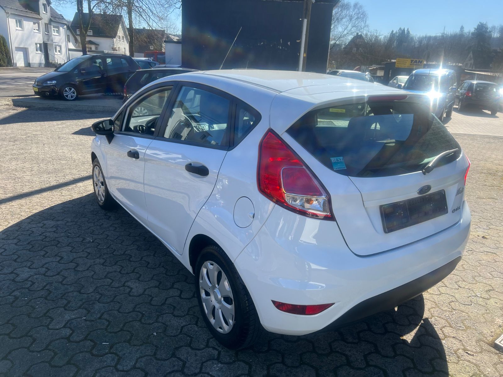 Fahrzeugabbildung Ford Fiesta Ambiente * 1.HAND *