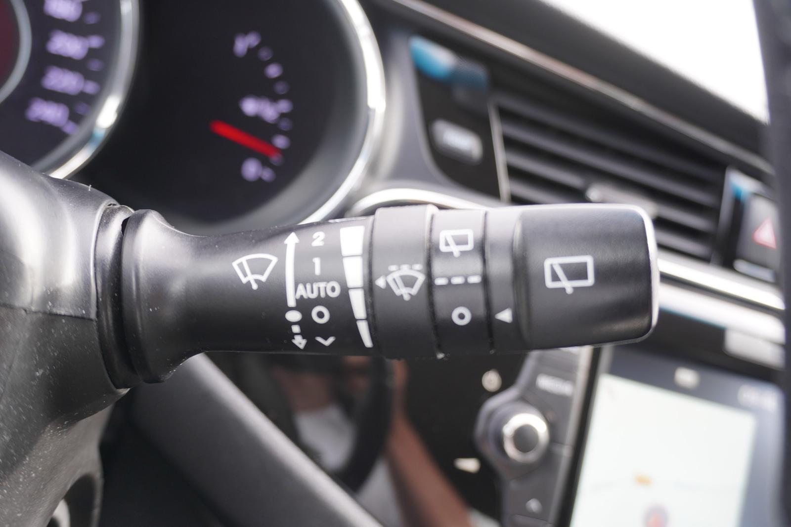 Kia Ceed SW 1.4 Attract Klimaaut. Kamera Sitzheizung