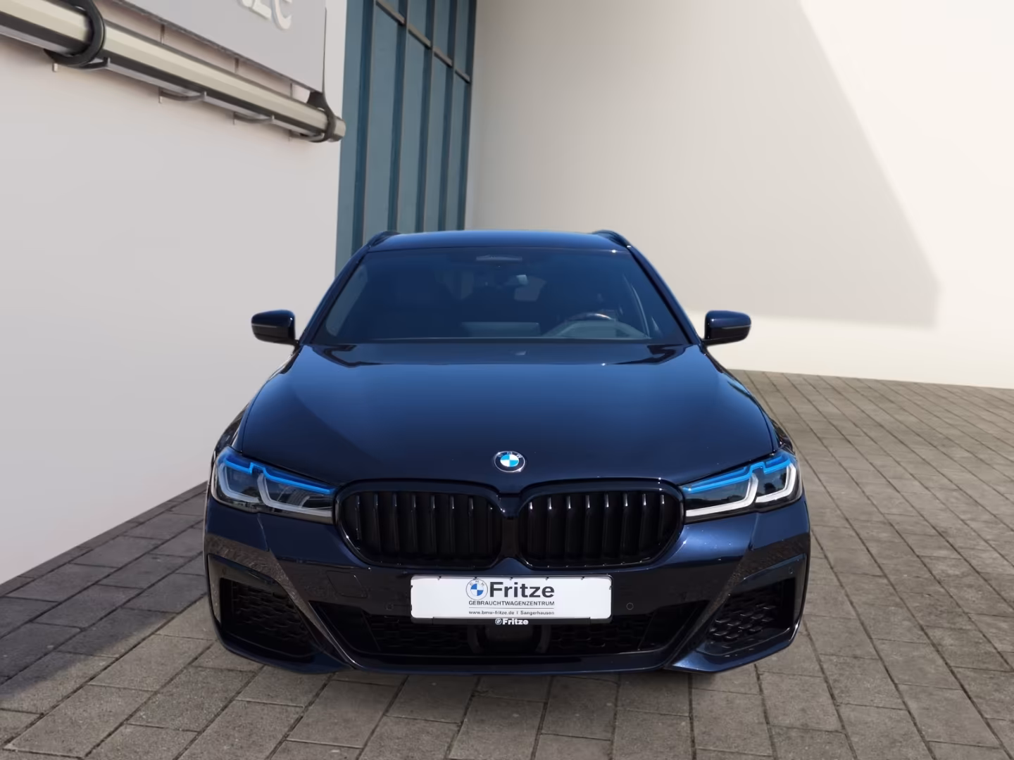 BMW 530 d xDr.Tour. M-Sport LASER+LEDER+NAVI+SHZ+PDC