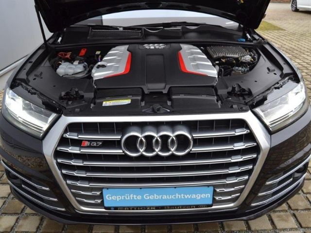 SQ7 4.0 TDI 435 PS LUFT+ALLRADLENK./STAND-HZ/MAT