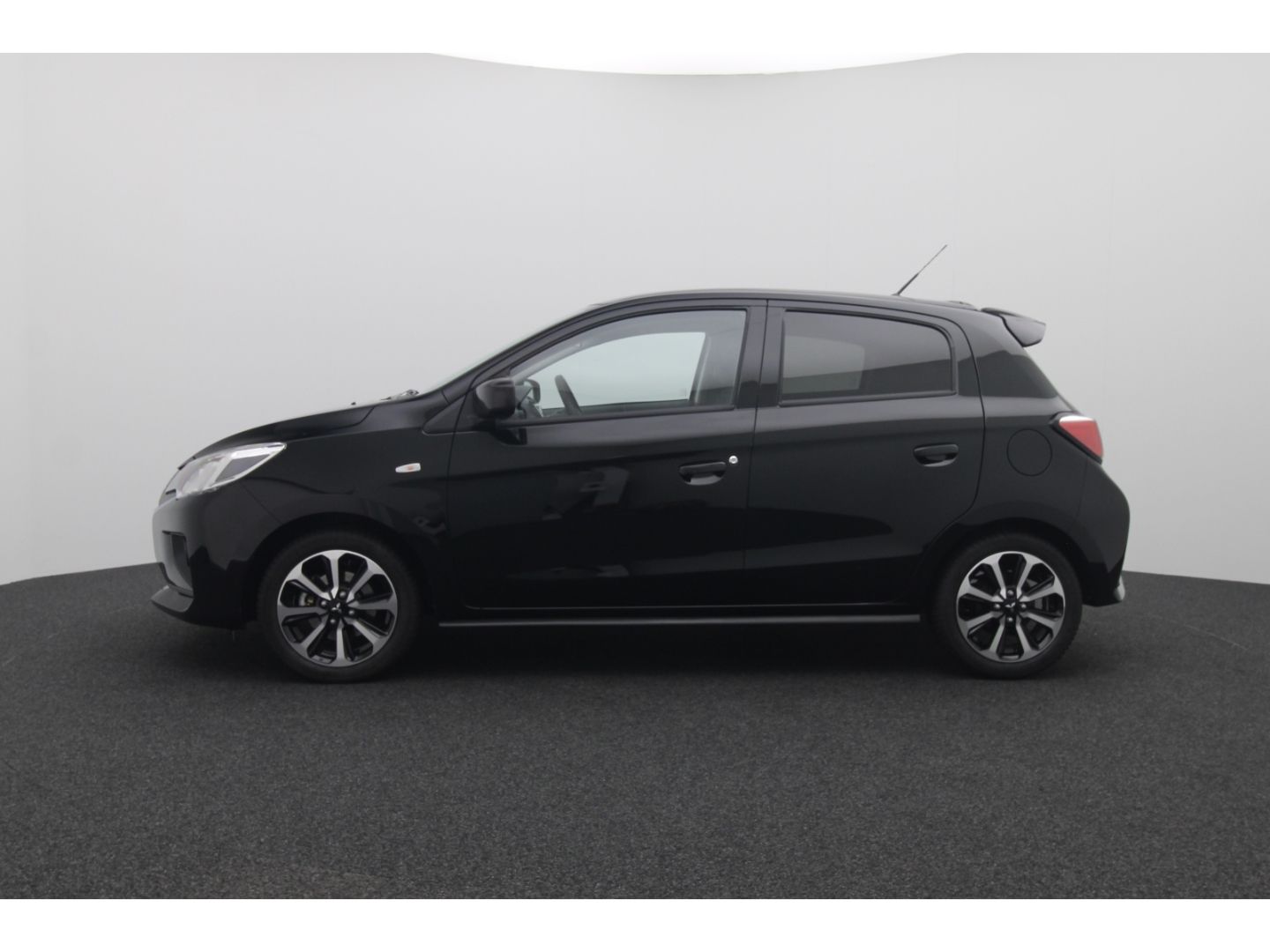 Fahrzeugabbildung Mitsubishi Space Star Select+ 1,2 l MIVEC M T AS&G mit AHK