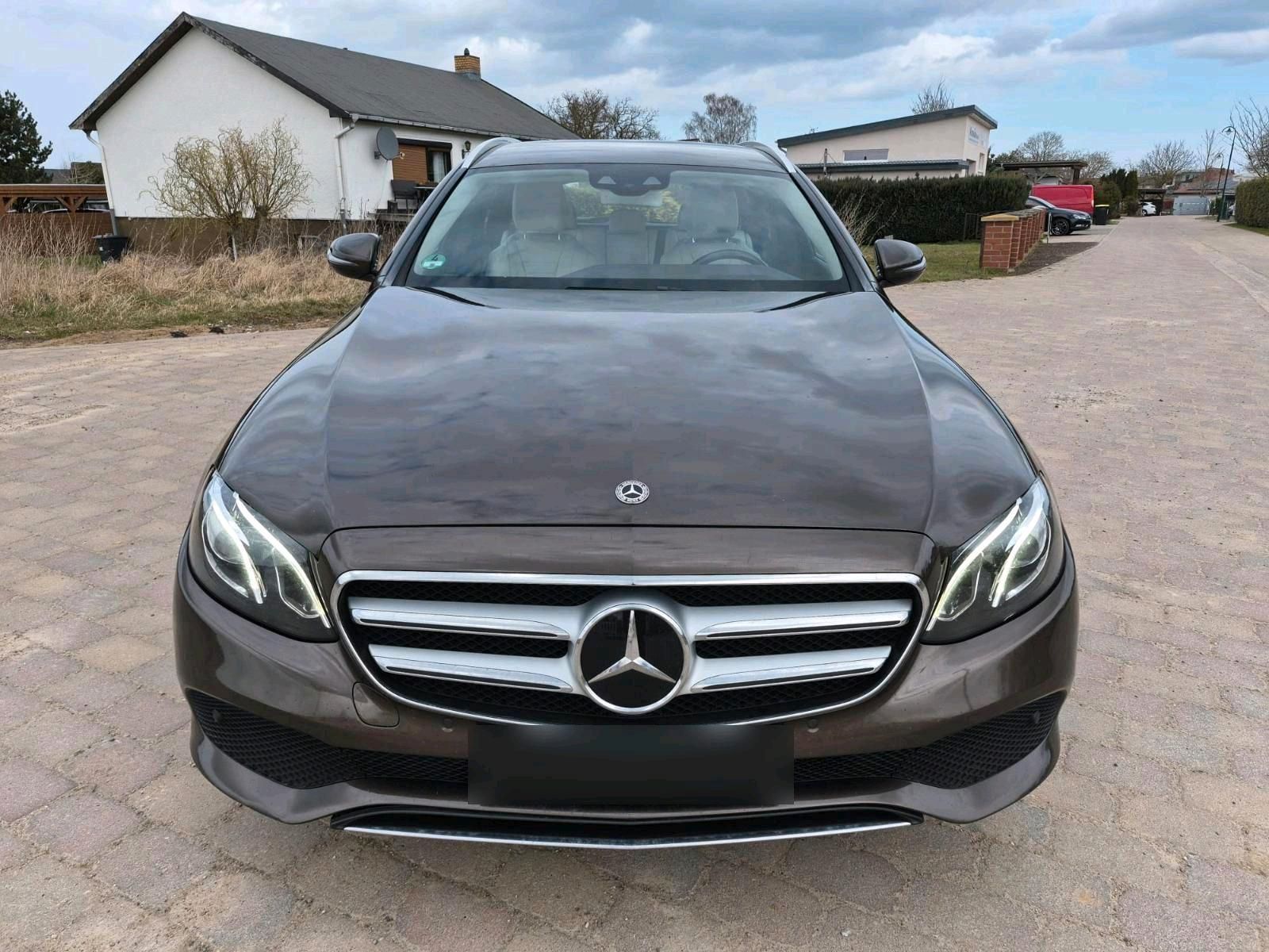 MERCEDES-BENZ Mercedes Benz E400 4Matic