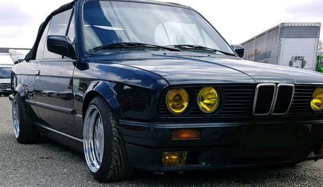 BMW 325 i E30 Cabrio 2,5 Liter-Tuning-