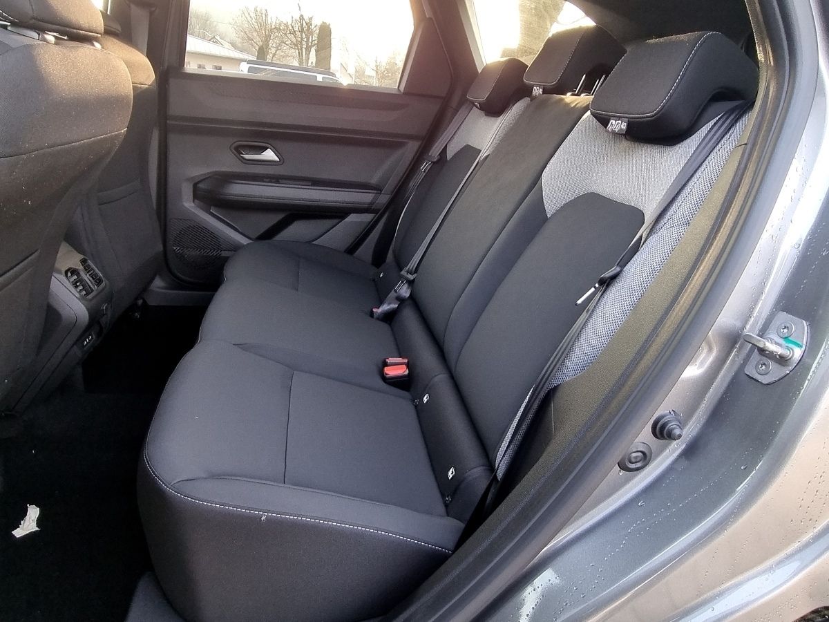 Fahrzeugabbildung Dacia Bigster Journey HYBRID 155