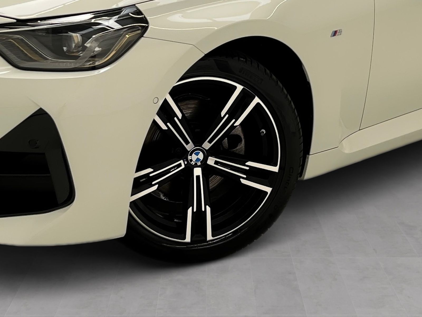 BMW 220 - Bild 8