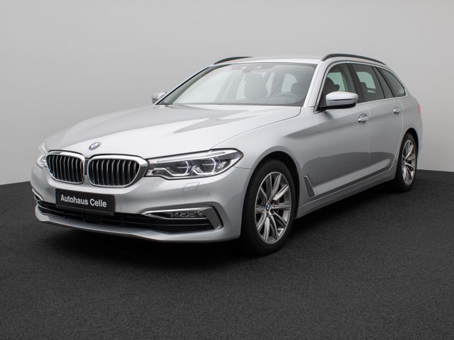 BMW 530i  LuxuryLine Kamera HUD Komfort SoftCl Alarm