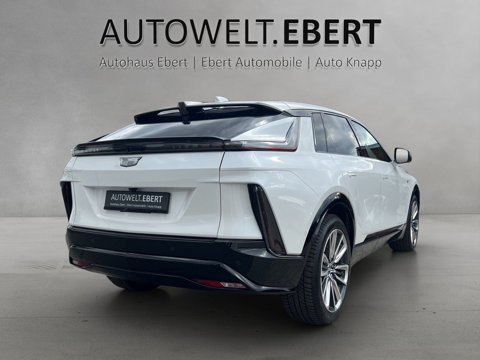 Fahrzeugabbildung Cadillac Lyriq AWD Sport/PANO-DACH/MASSAGE/AKG/ACC/360°KA