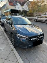 Mercedes-Benz GLA 200d 4MATIC Pano+360+Memory+CarPlay - Mercedes-Benz GLA 200 Gebrauchtwagen in Frankfurt