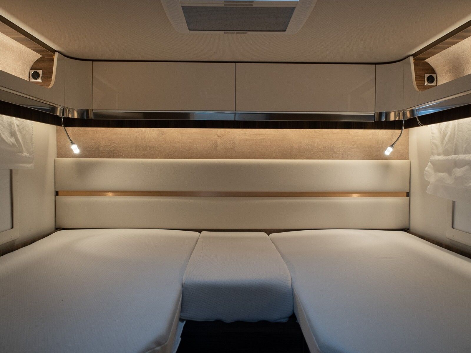 Fahrzeugabbildung Laika Ecovip L 3009 SAT*AHK*Navi/Kamera*Assistenz-Syst