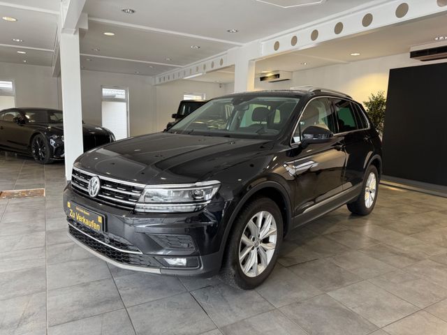 Volkswagen Tiguan Highli. 4Motion DSG*Pano*Navi*AHK*ACC*HuD