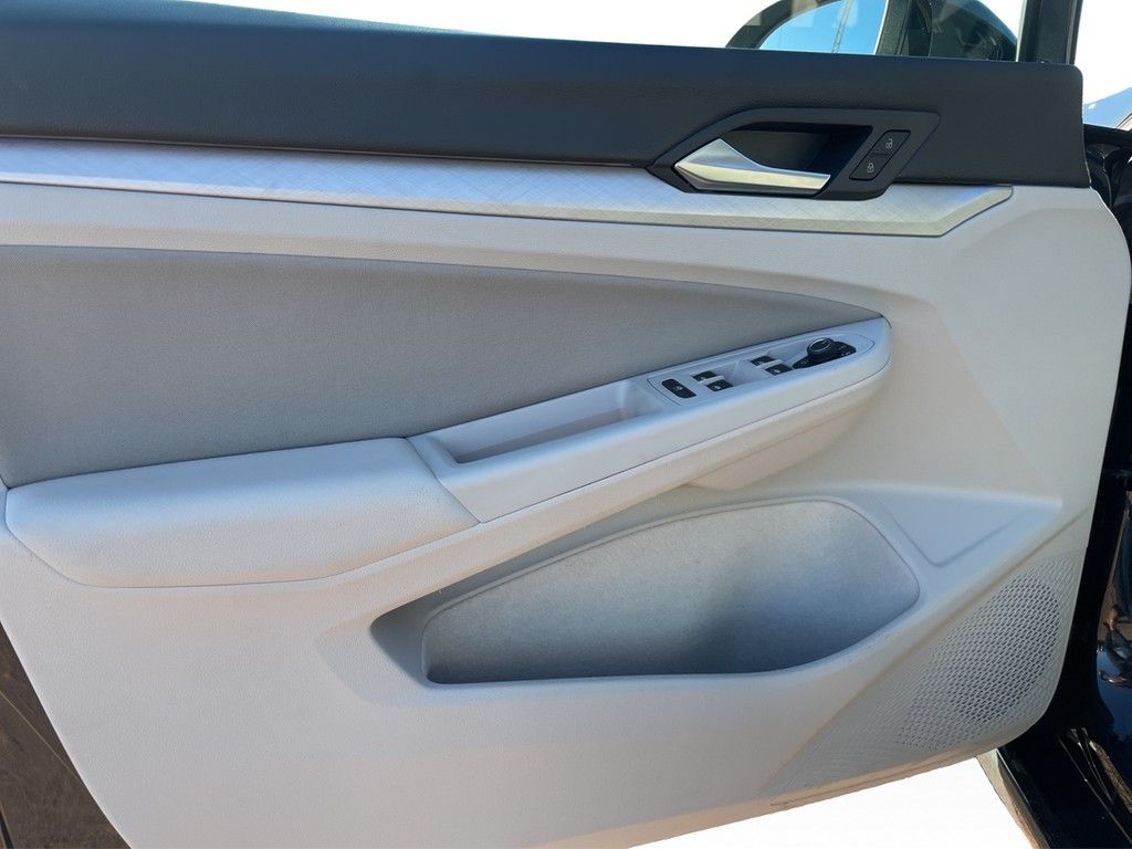 Volkswagen Golf - Bild 12