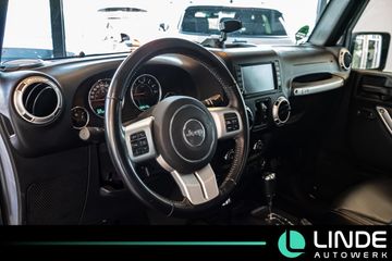 Jeep Wrangler - 9