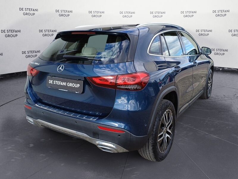 Mercedes-Benz GLA GLA 200 d Automatic Sport Plus imagem 2