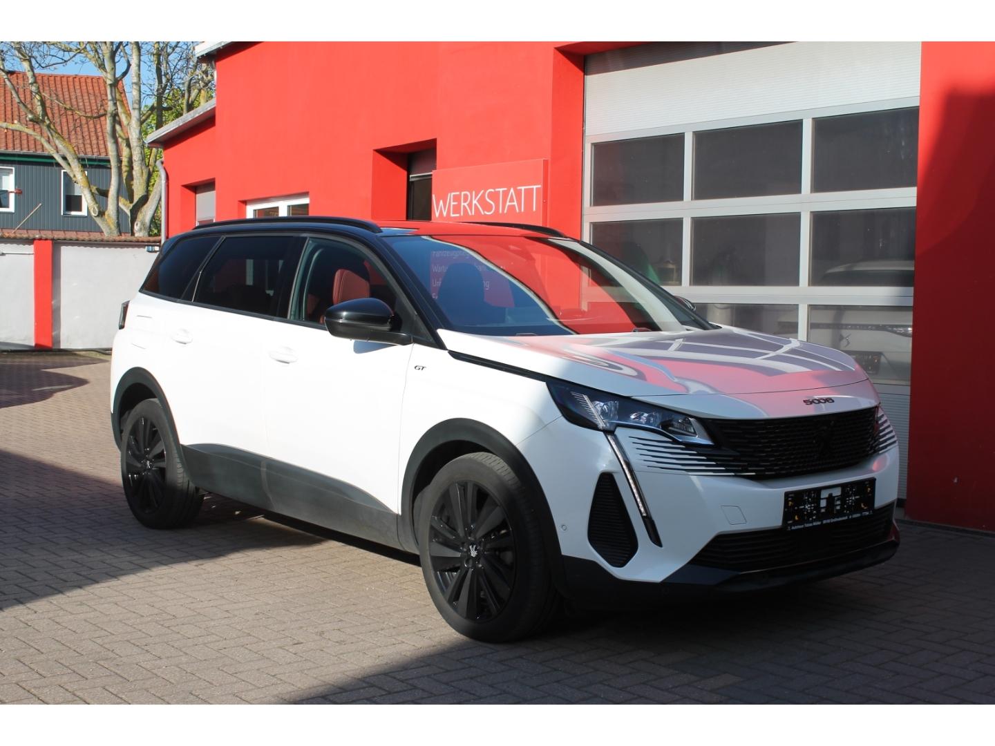 Peugeot 5008 GT BHDi180 7-Si Voll! Pano Leder 360 Focal