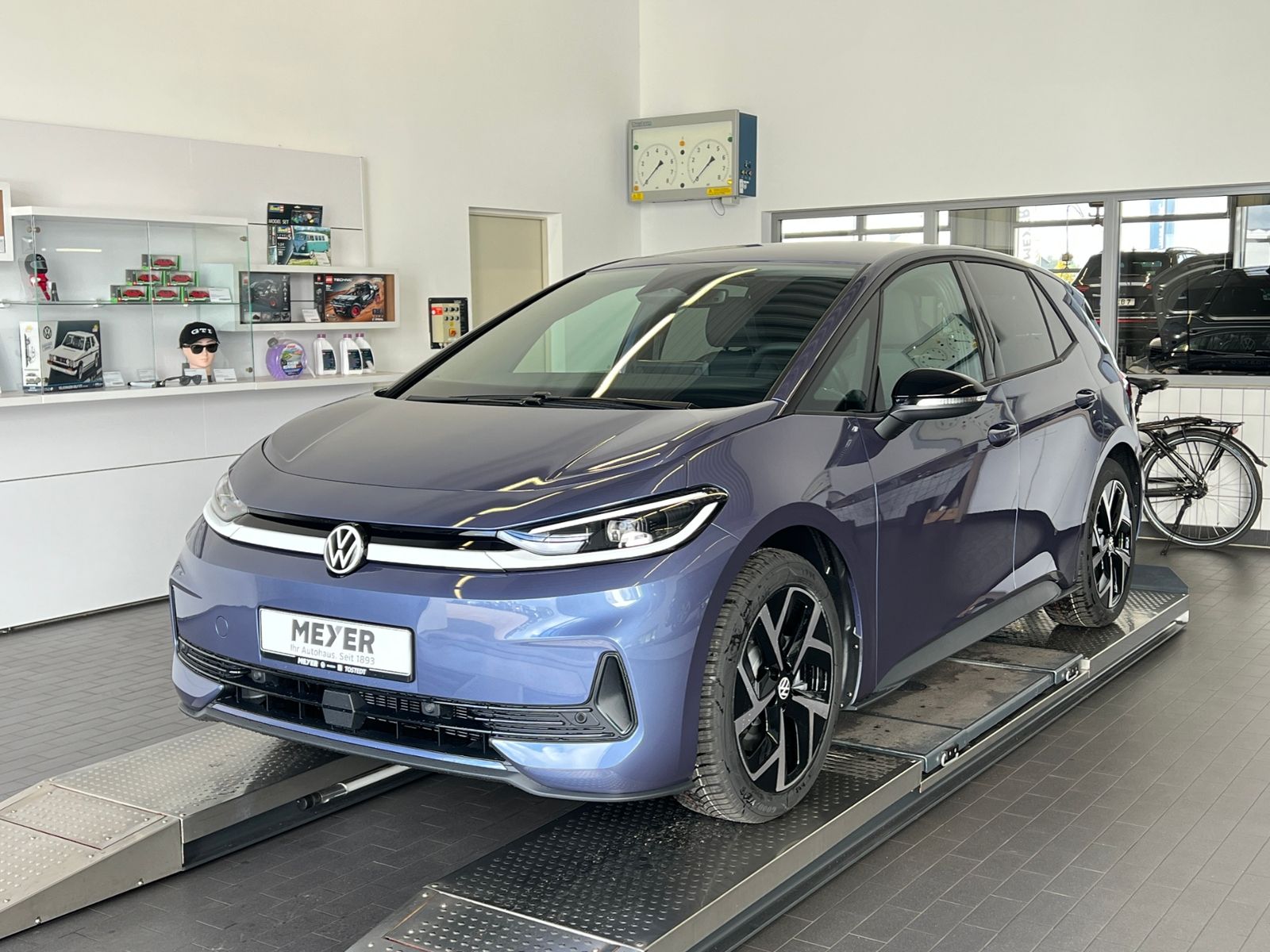 Fahrzeugabbildung Volkswagen ID.3 NEO Life 50 kWh *19" LM-Felge, Ganzjahresre