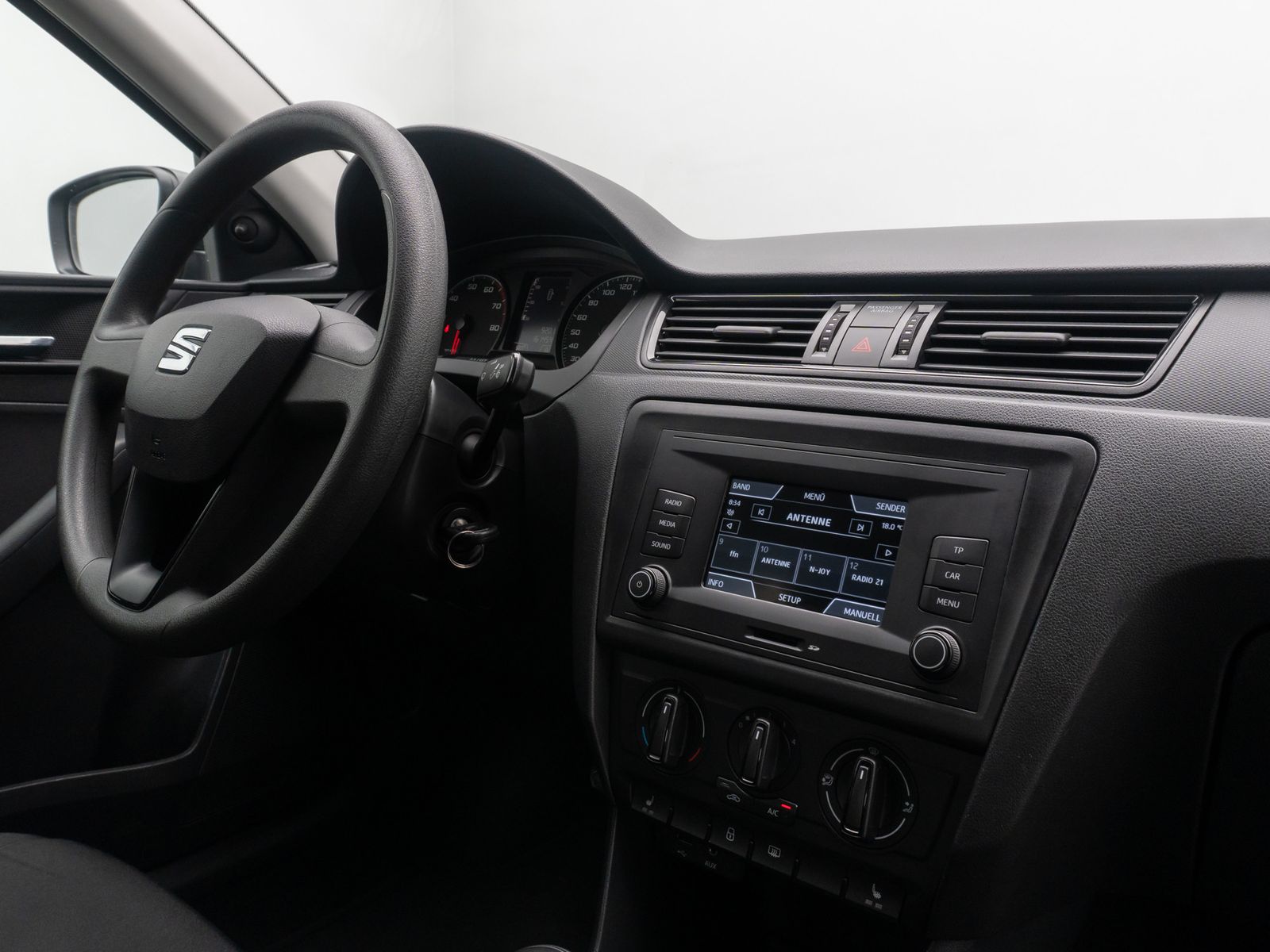 Fahrzeugabbildung SEAT Toledo 1.2 TSI 66kW BremsAss ABS Winterpaket LM