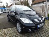 Mercedes-Benz A 150 ELEGANCE Autom-Klima-erst 59.000 KM Sitzhe - Mercedes-Benz A 150: Elegance