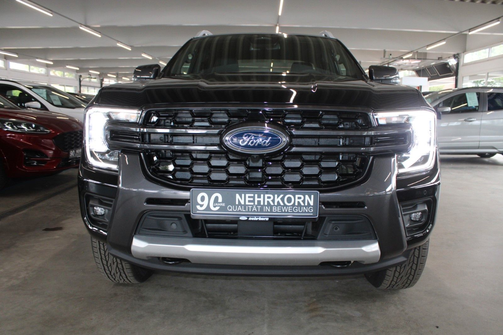 Fahrzeugabbildung Ford Ranger Wildtrak PHEV Aut. AHK LED TECHNOLOGIE P.