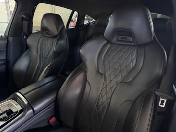 BMW X6 M50 - 12