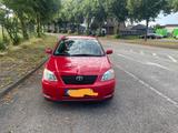 Toyota Corolla Benzin 1.6L - Toyota Corolla aus 2003: Kombi