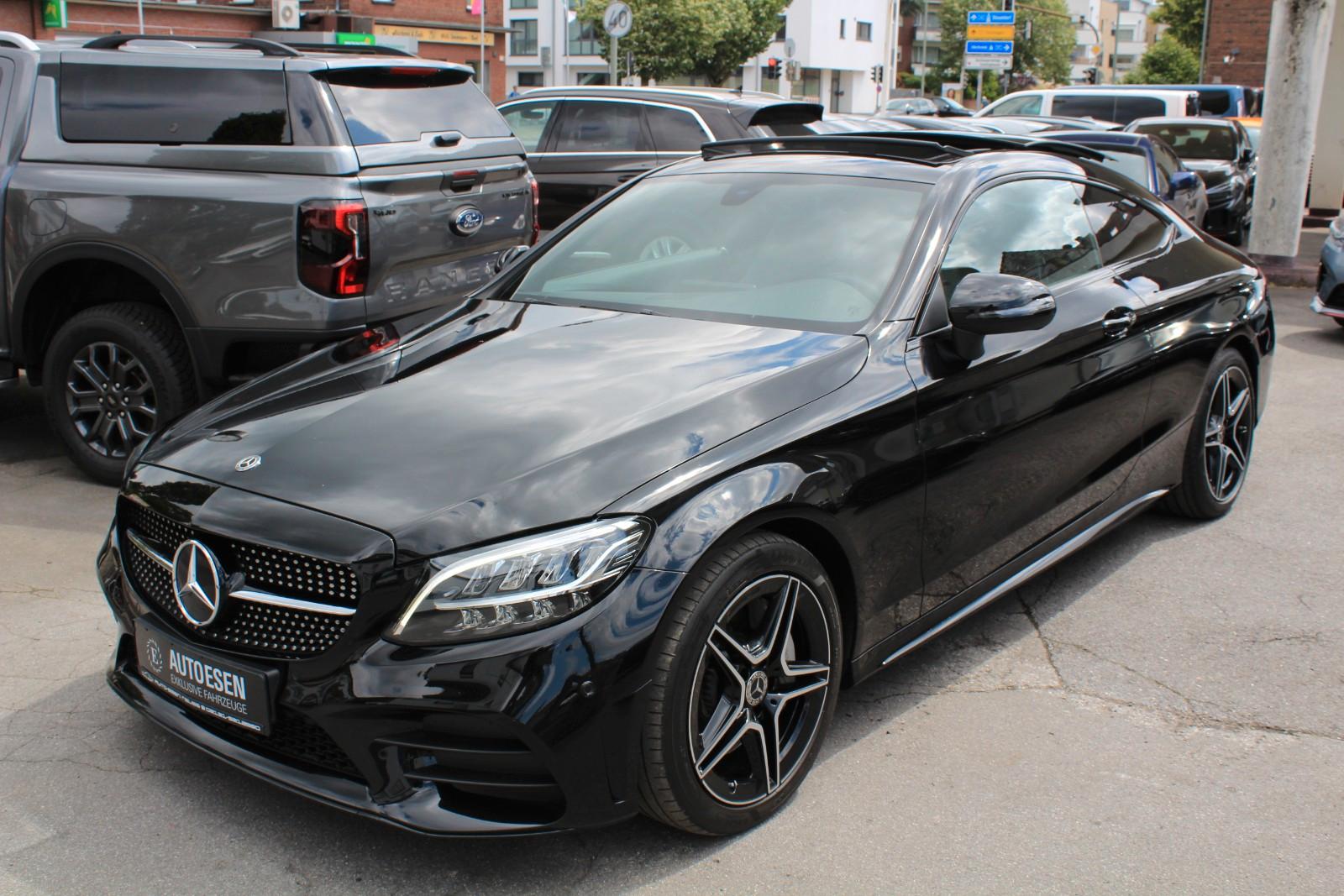 Mercedes-Benz C 300 AMG LINE+4 MATIC+PANO+BURMESTER+LED+KAMERA