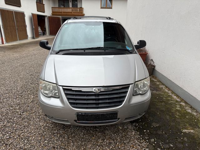 Chrysler Voyager Comfort 2.8 CRD Autom.