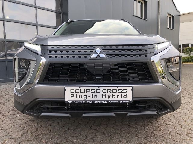 Fahrzeugabbildung Mitsubishi Eclipse Cross 2.4 Basis PLUG-IN-HYBRID
