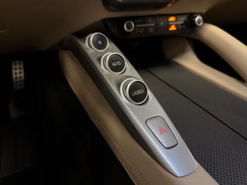 صورة مصغرة 48 لـ 2016 Ferrari GTC4LUSSO