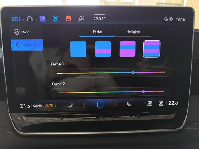 Fahrzeugabbildung Volkswagen Tiguan 1.5 eTSI DSG R-Line STANDHZG HD-MATRIX-LE