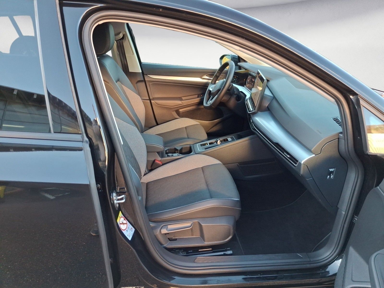 Volkswagen Golf - Bild 9