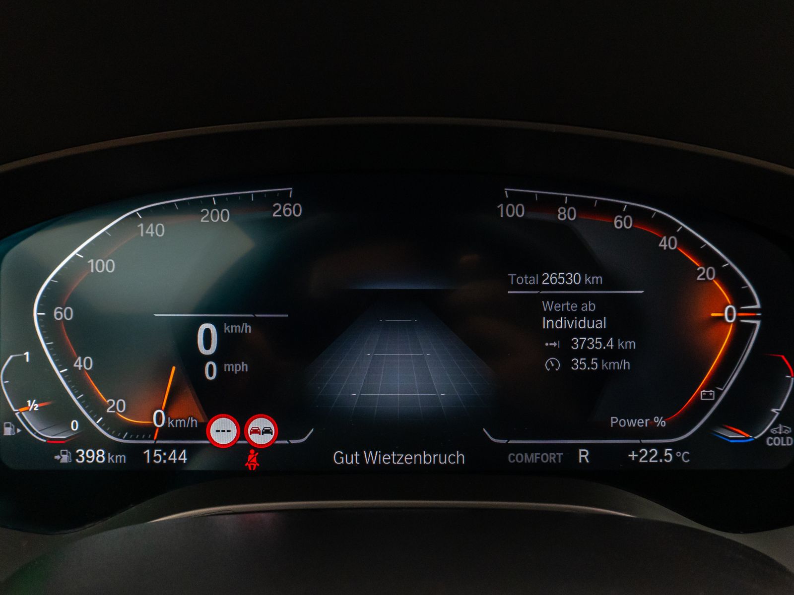 Fahrzeugabbildung BMW 520i Luxury Line Kamera HUD DAB B&W Alarm Sport