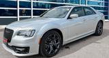 Chrysler V8 5.7L Chrysler 300s Pano Leder Safety group - Chrysler New cars