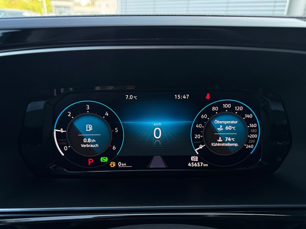 Caddy 2.0 TDI DSG "STYLE" *AHK*LED*NAVI*