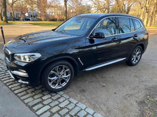 BMW X3 xDrive 30 i xLine/ACC/Head-Up/Panorama-Dach