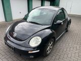 Volkswagen New Beetle Lim. 1.6 2 Hand - Volkswagen New Beetle mit Benzin-Antrieb: Limousine, 1.6