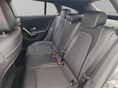 MERCEDES-BENZ CLA 200 Shooting Brake Navi Digitales Cockpit LE