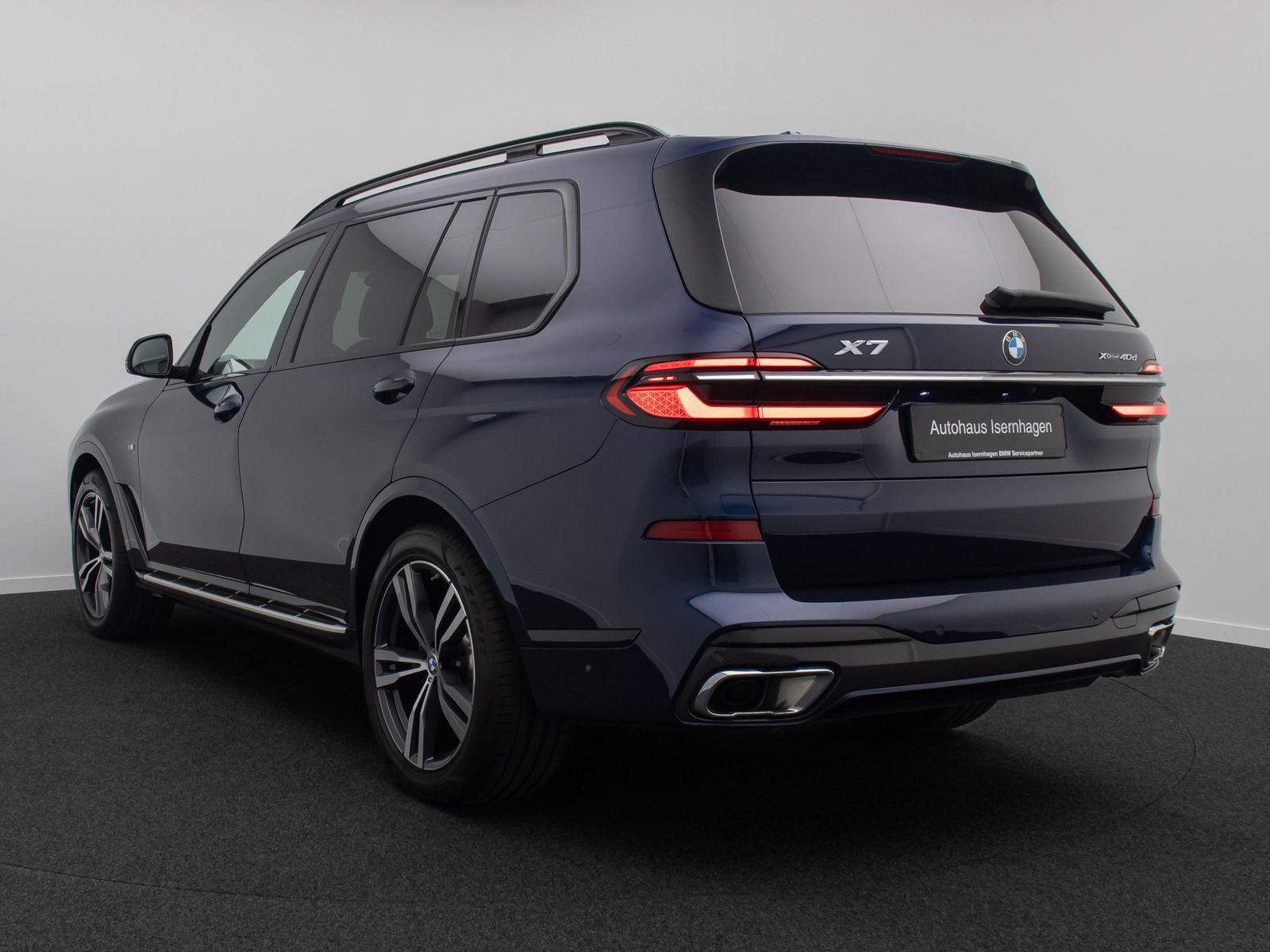 Fahrzeugabbildung BMW X7 xD40d M Sport 360&deg; SkyLounge H/K Individual