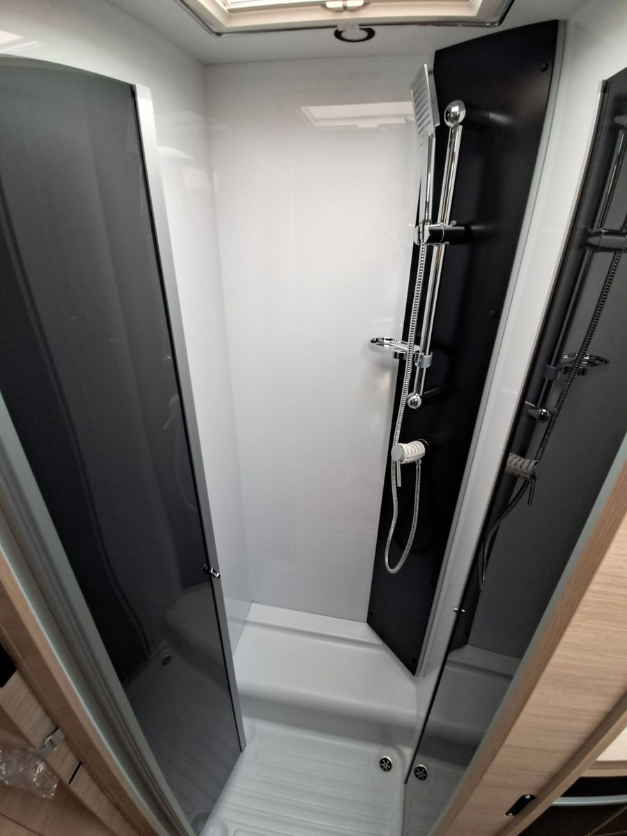 Fahrzeugabbildung Chausson Teilintegriert Titanium Line 797 Dörr30YEdition