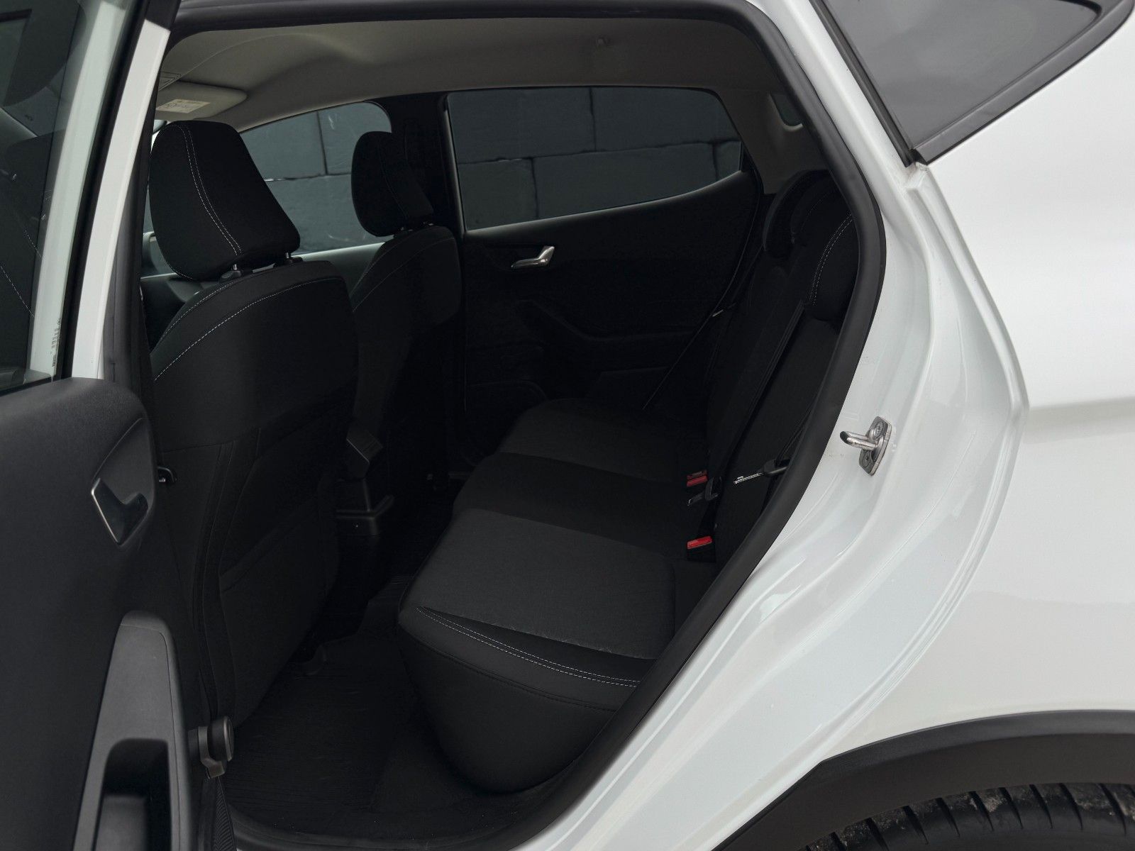 Fahrzeugabbildung Ford Fiesta 1.0 EB Active 140ps Kam Navi Temp SHZ LKA
