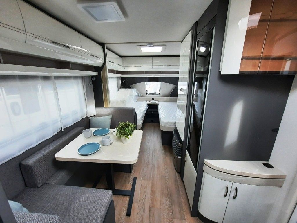 Fahrzeugabbildung Hobby Excellent 460 SL Verfüg./Sparen Sie 4.943,- €