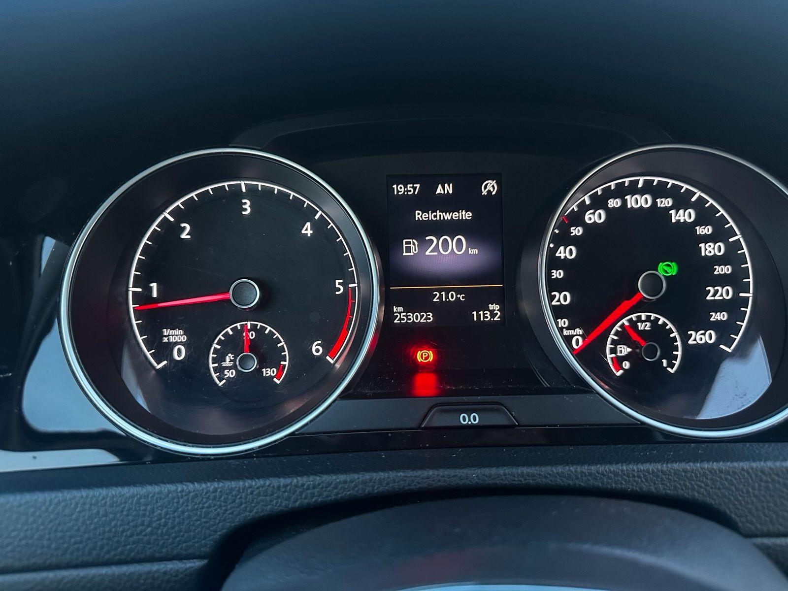 Volkswagen Golf 2014 — photo 6