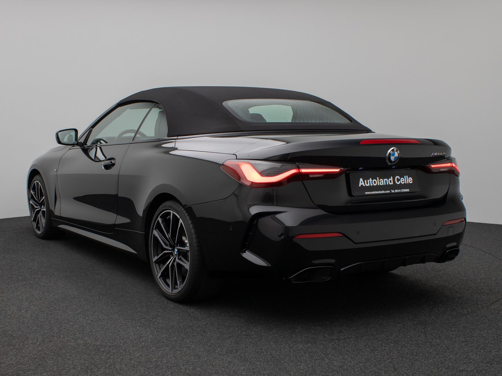 Fahrzeugabbildung BMW M440i xD Cabrio DAB Kamera HUD ACC H/K 19Zoll