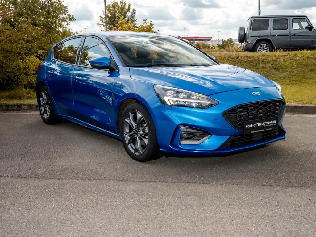 Ford Focus 1.5 EcoBoost ST-LINE S/S NAVI KAMERA LED