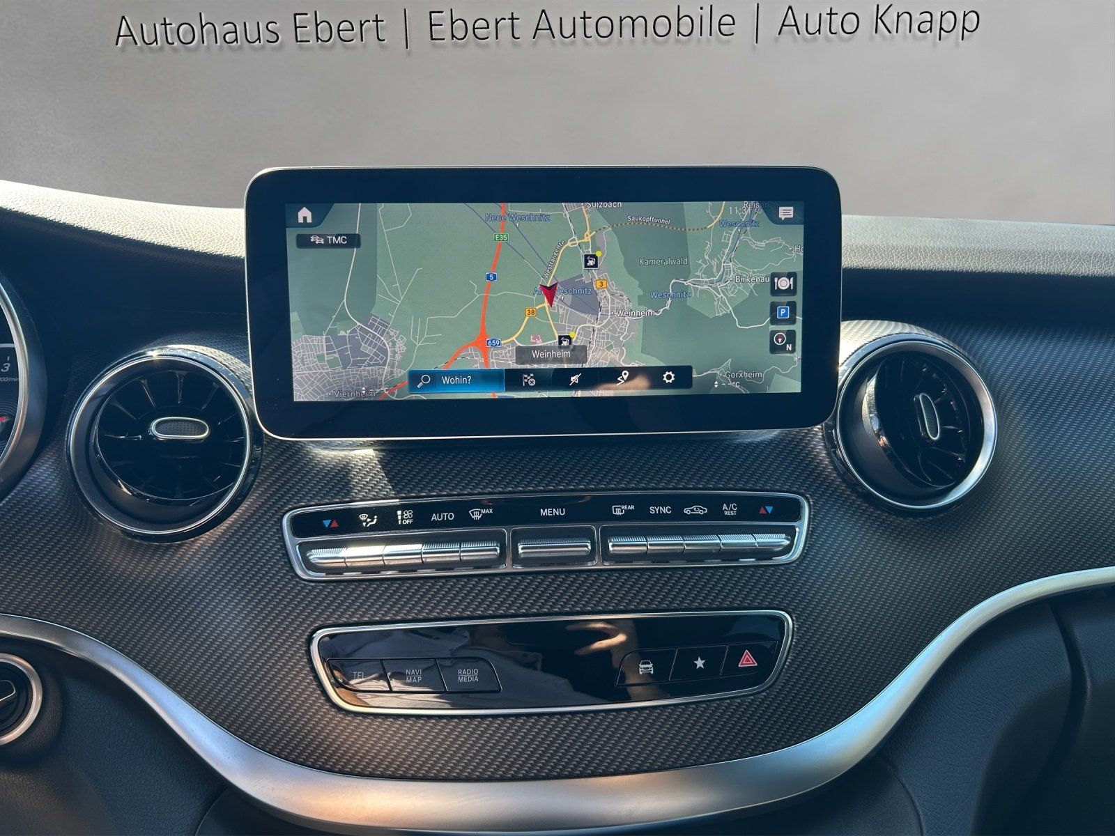 Fahrzeugabbildung Mercedes-Benz V 300 d AVANTGARDE EDITION Lang AMG Distro 360°