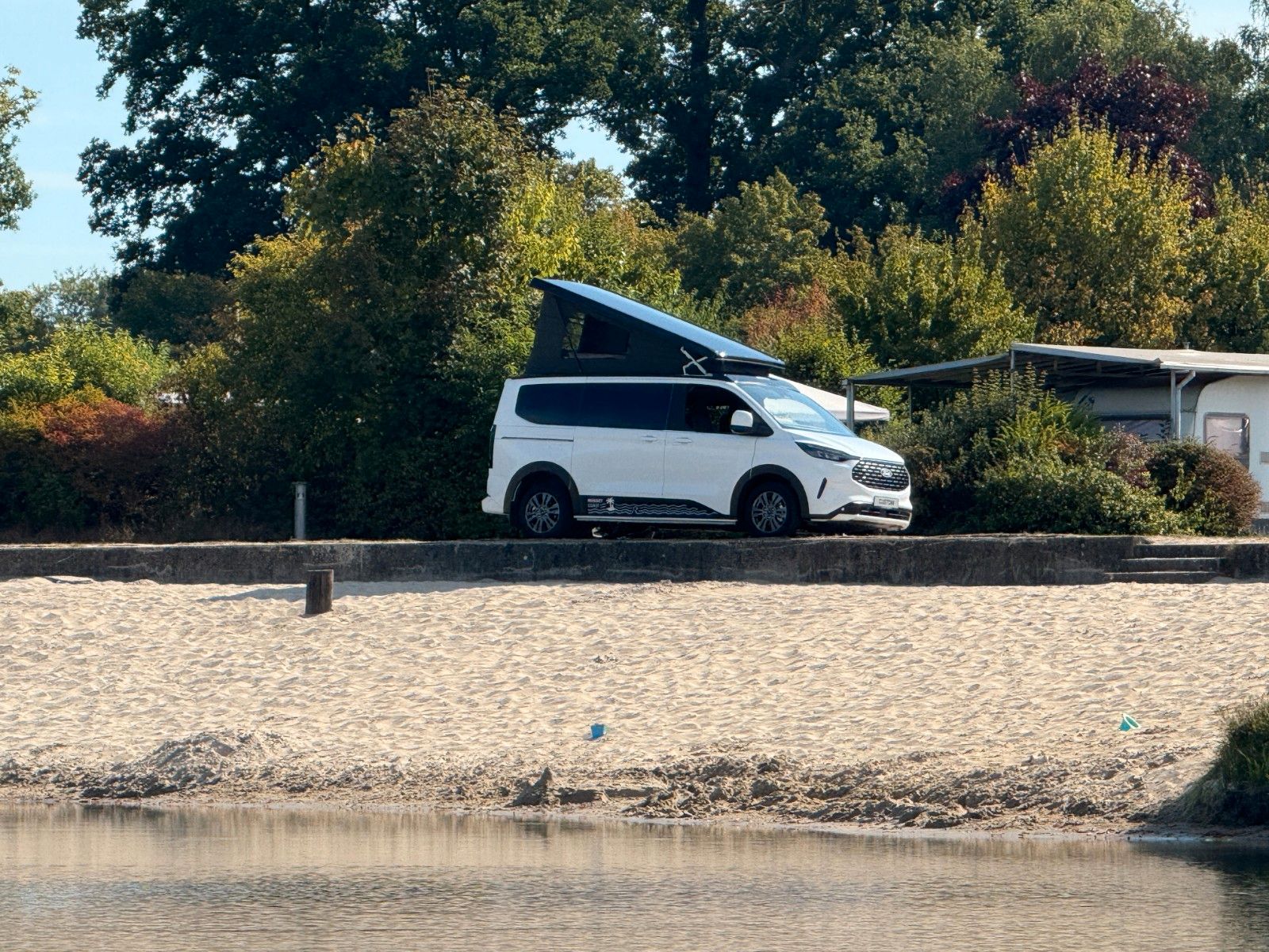 Vehicle image Ford Nugget L1 Coast | New model V710